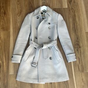 Beautiful Burberry Wool Coat 💖